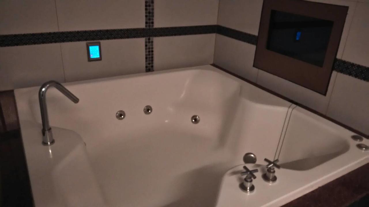Michelle Motel Taichung Extérieur photo